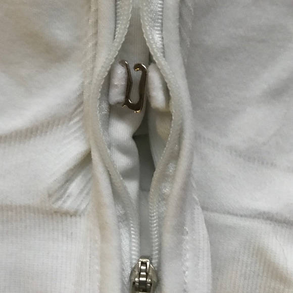 Danskin Zip Front High Impact Seamless Sports Bra - Picture 3 of 6